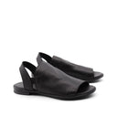 Sandalo nero da donna in pelle morbida
