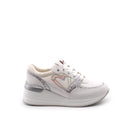 Sneaker da bimba con zeppa