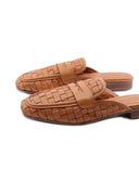 Sabot in pelle intrecciata da donna