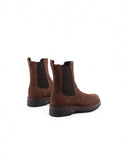 Chealsea combat scamosciato da donna