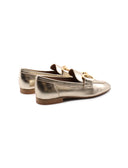 Mocassino in pelle con morsetto oro