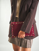 Pochette scamosciata con borchie donna