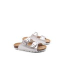 Ciabatta laminata con borchie da bimba