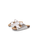 Ciabatta laminata con borchie da bimba