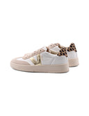Sneaker in pelle con dettagli suede