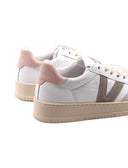 Sneaker in pelle con dettagli suede