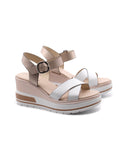 Sandalo in vera pelle con zeppa donna