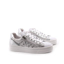 Sneaker donna in pelle laminata