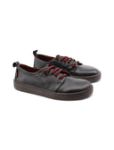 Scarpa in pelle con lacci elastici