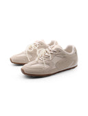 Sneaker con charm di perle da donna