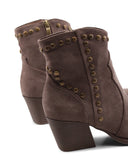 Stivaletto texano con borchie da donna