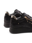 Sneaker nera con zeppa da donna
