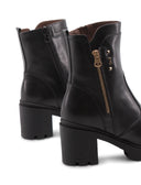 Stivaletto nero con suola carrarmato