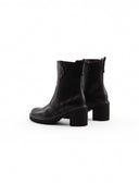 Stivaletto chelsea nero in pelle donna