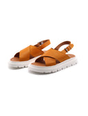 Sandalo flat in vera pelle da donna