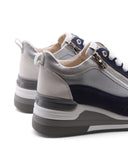 Sneaker con zeppa da donna