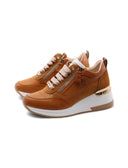 Sneaker marrone con zeppa da donna