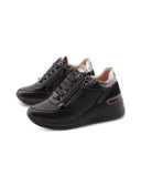 Sneaker nera con zeppa da donna