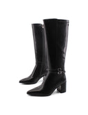 Stivale alto a punta con fibbie da donn