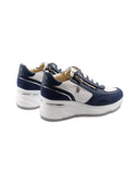 Sneaker zeppa con dettagli in suede