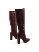 Stivale alto a punta con tacco da donna