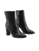 Tronchetto nero a punta con tacco alto