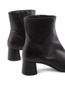 Noemi stivaletto nero in pelle da donna