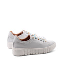 Sneaker slip on in morbida pelle donna
