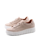 Sneaker in morbida pelle da donna