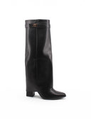 Stivale alto nero con risvolto da donna