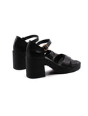 Sandalo in pelle con tacco a blocco